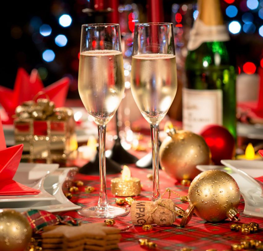 Weihnachtsfeiern zu einmal unvergesslichen Abend werden lassen.